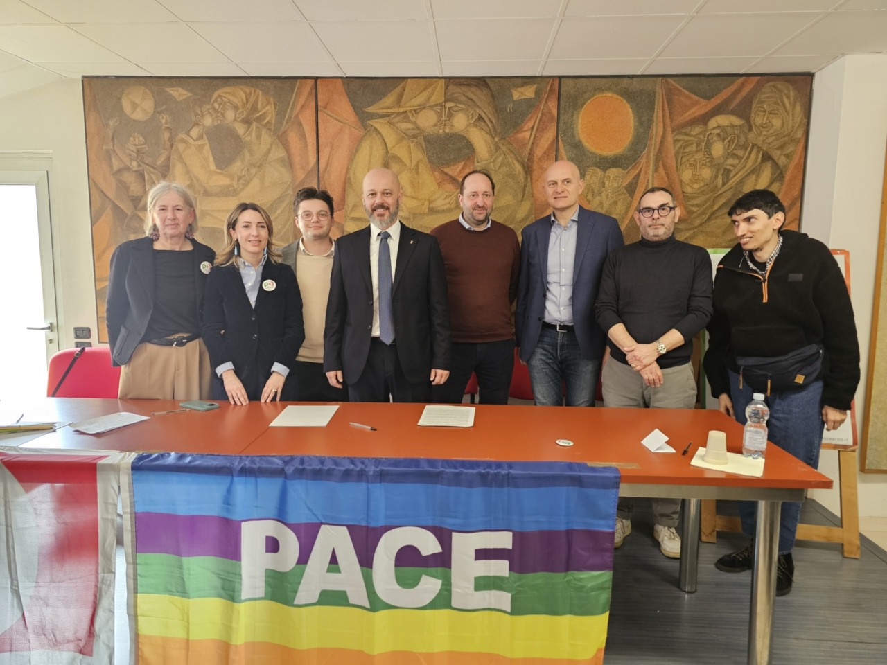 Centrosinistra compatto, Erik Molteni è il candidato sindaco: “Verso Milano”