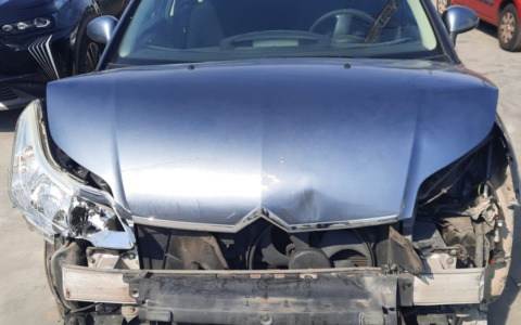 Fuga spericolata in centro: arrestato un 26enne alla guida di un’auto rubata