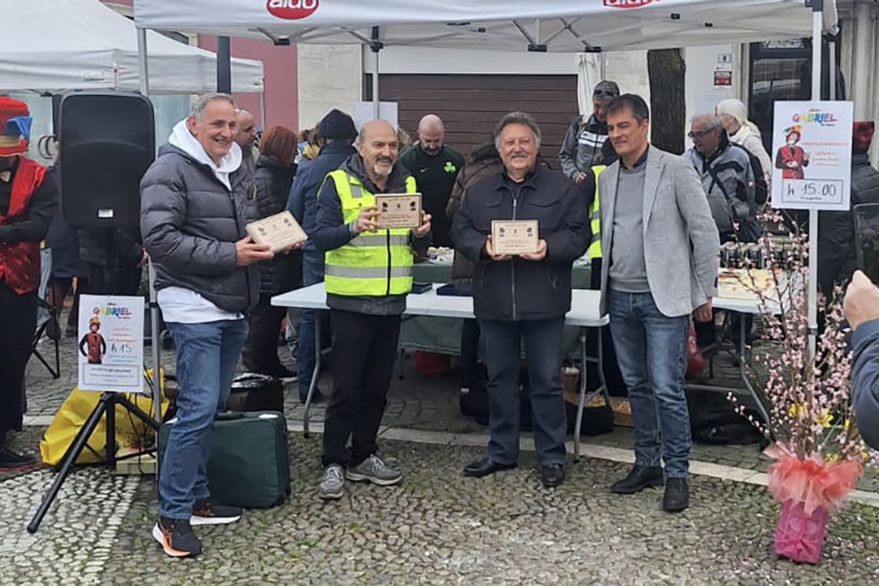 Il ‘Mercatino della Nonna’ celebra trent’anni e onora i suoi volontari