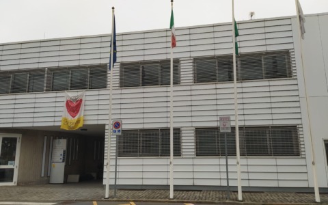 Canonica commemora il XXV Aprile con l’installazione di tre pietre d’inciampo