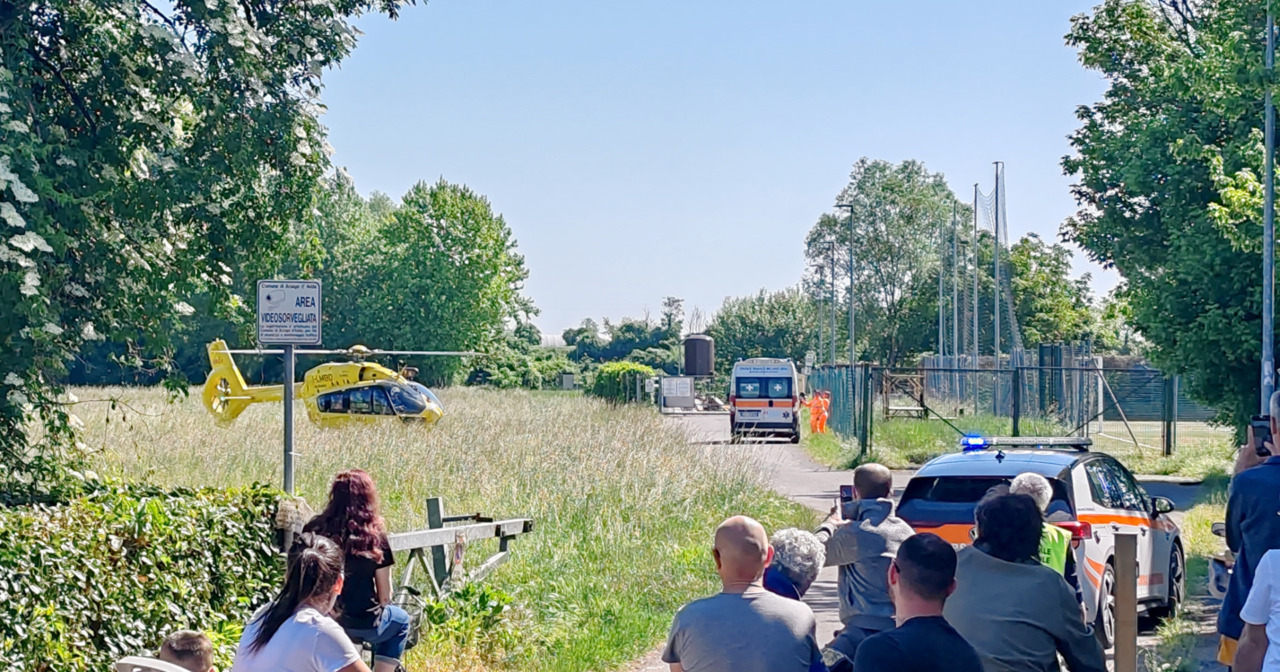 Ciclista colpito da malore vicino al cimitero di Arzago, soccorso in elicottero