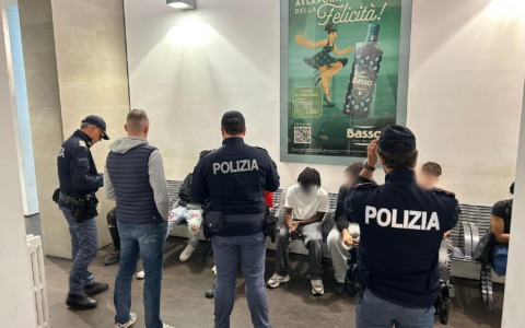 Controlli straordinari della Polizia di Stato a Treviglio nella serata di ieri
