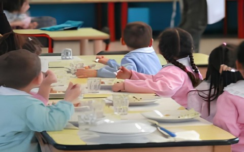 Il menù delle mense scolastiche di Treviglio al centro del dibattito consiliare