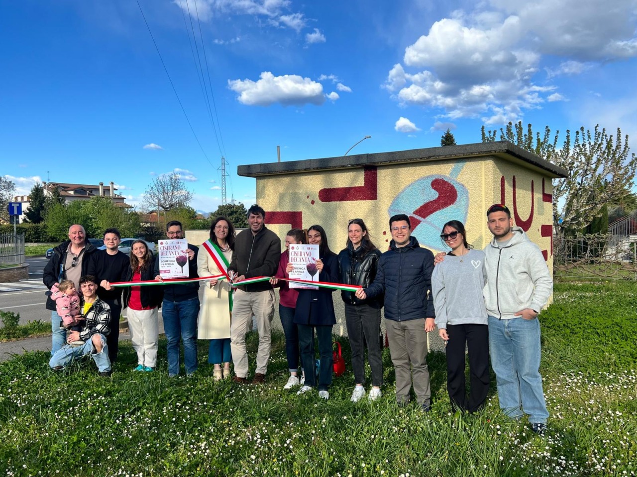Inaugurato un murales per la quinta edizione di “Ciserano Decanta”
