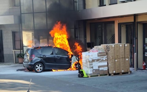 Incendio di un’auto a Caravaggio, nessun ferito