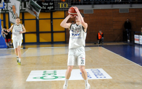 Tav Treviglio Brianza sconfitta a Piazza Armerina: un passo falso in Sicilia