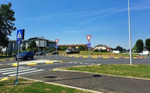 Ciserano presenta la rotonda “del Missile”: più sicurezza e fluidità del traffico