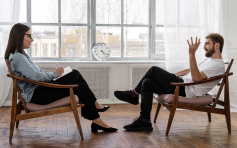 Respinta la mozione per il servizio di psicologia di base a Ciserano