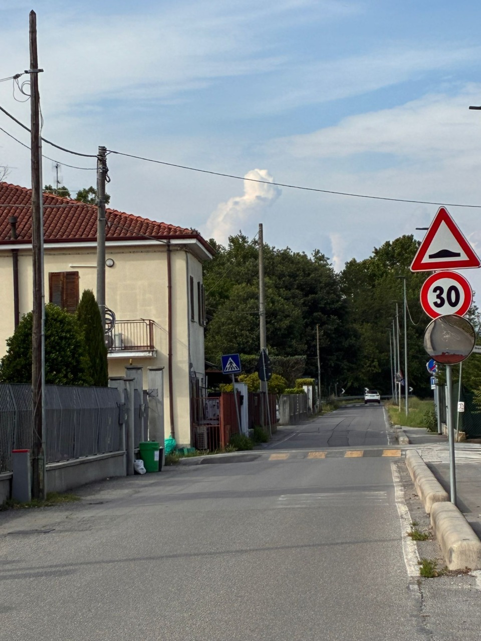 Via Brembate: 300 mila euro per la rimozione dei dossi irregolari