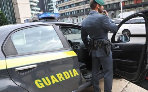 Il racket dei lavoratori bengalesi nella Bassa