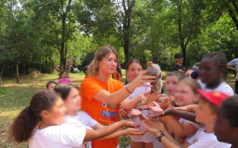 I bambini del Cre partecipano al ripopolamento delle starne nel parco di San Rocco