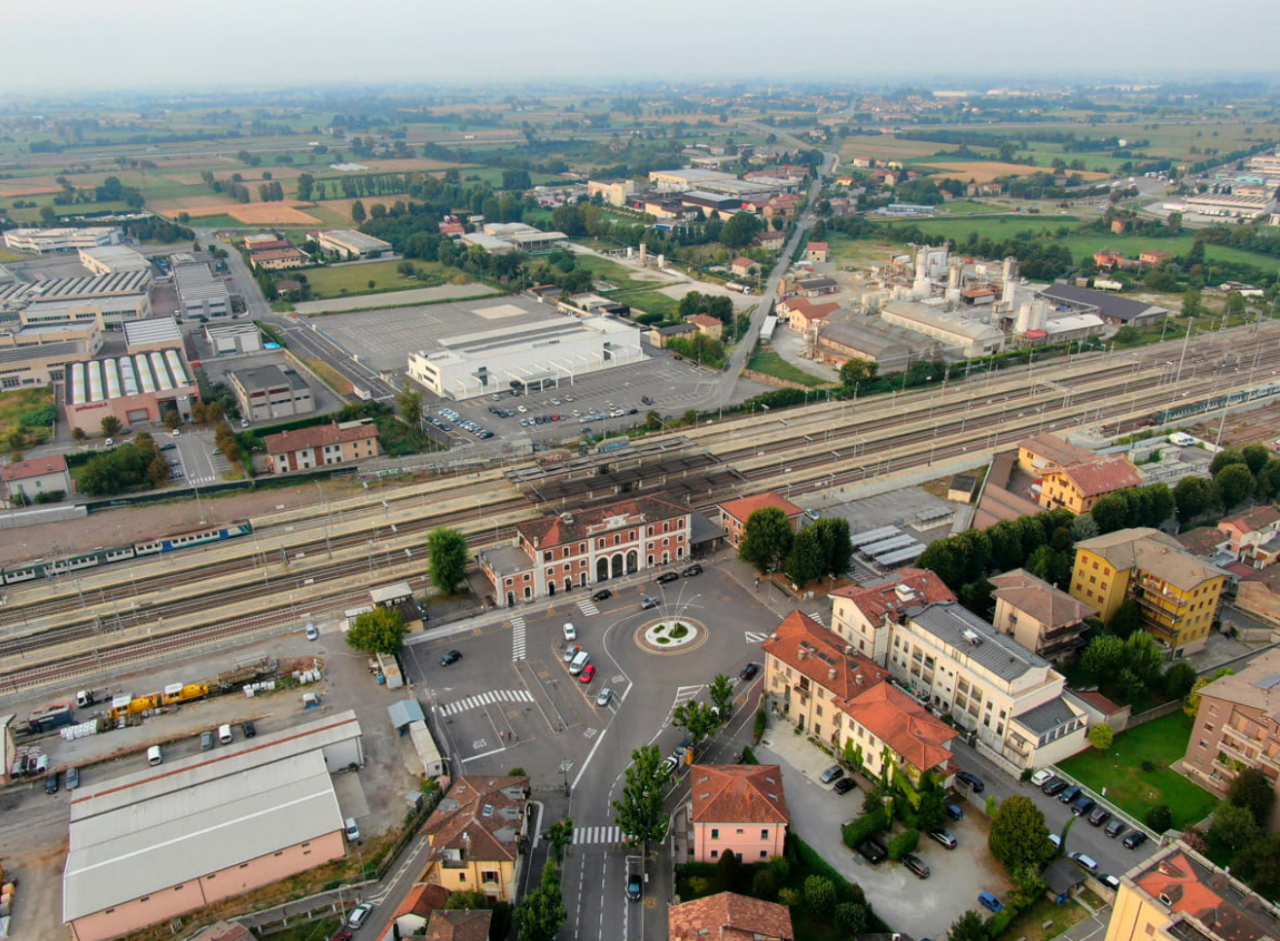 Treviglio, oltre la metà della Mezzaluna sarà occupata da Data Center: l’opposizione protesta