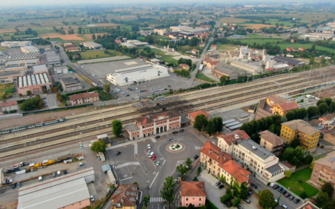 Treviglio, oltre la metà della Mezzaluna sarà occupata da Data Center: l’opposizione protesta
