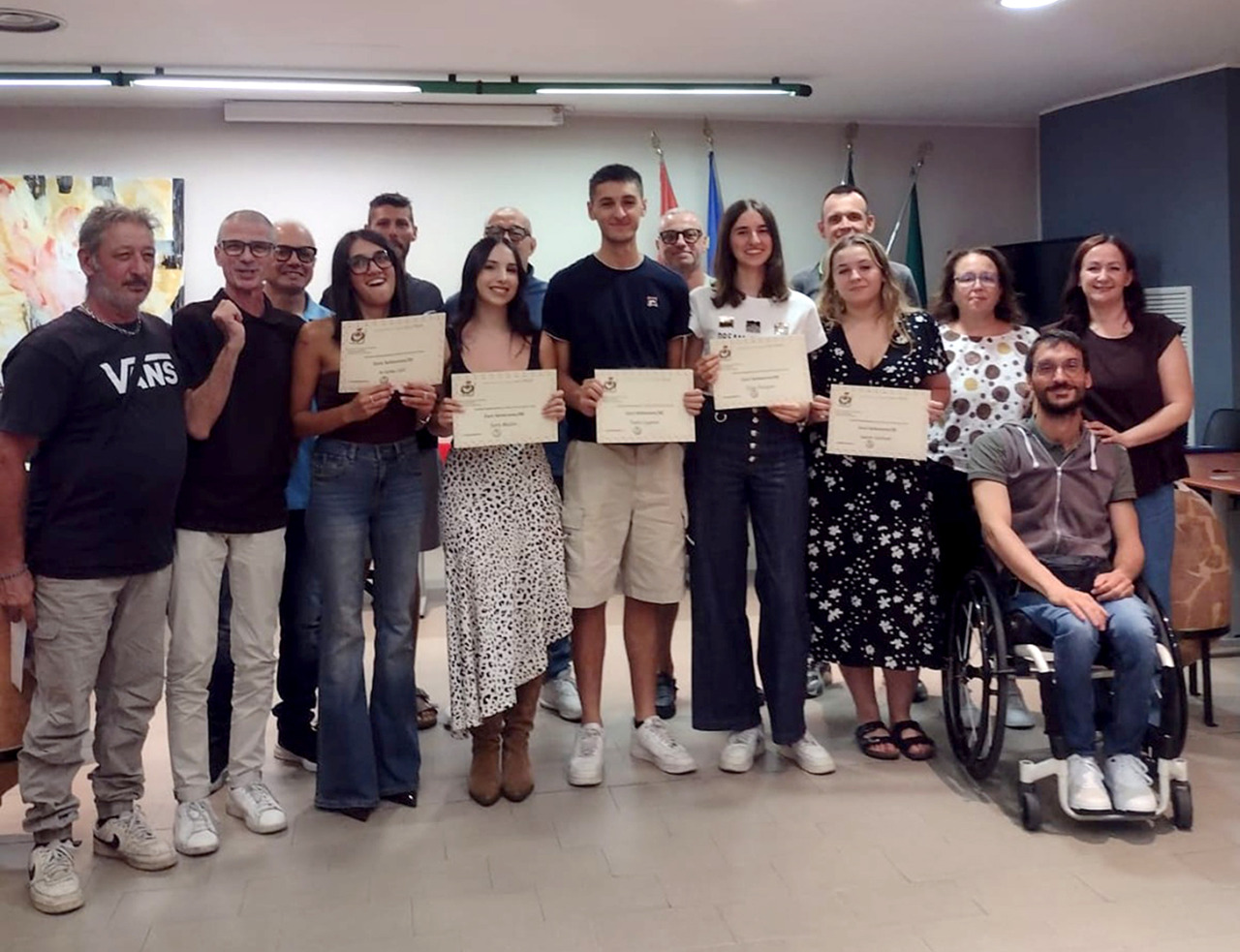 Fornovo premia gli studenti con le borse “Dott. Carlo Nicoli” di 700 euro ciascuna